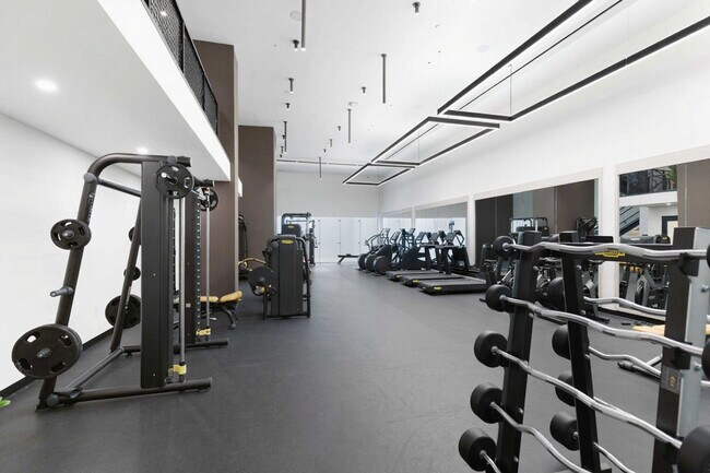 Building Photo - 225 N Miami Ave