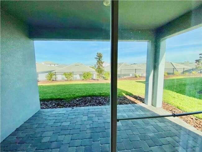 Building Photo - 1498 Bunker Dr