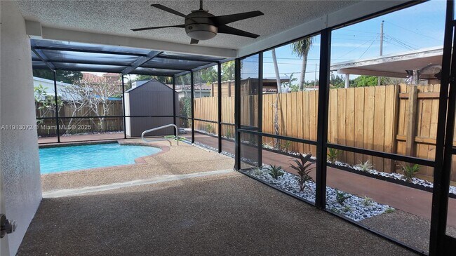 Building Photo - 2100 N 57th Way