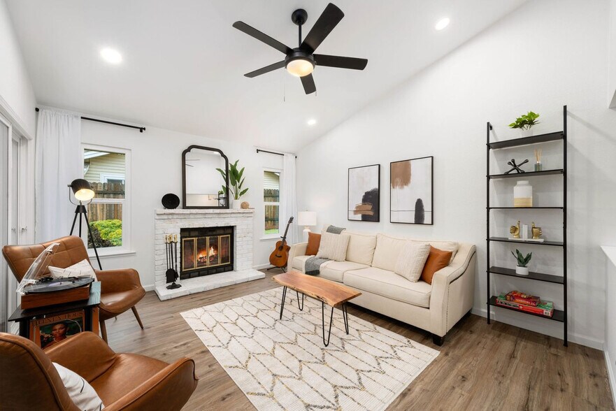 Building Photo - 4501 Wrenford Way