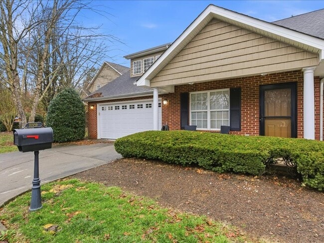 Building Photo - 10959 Woodford Bend Way