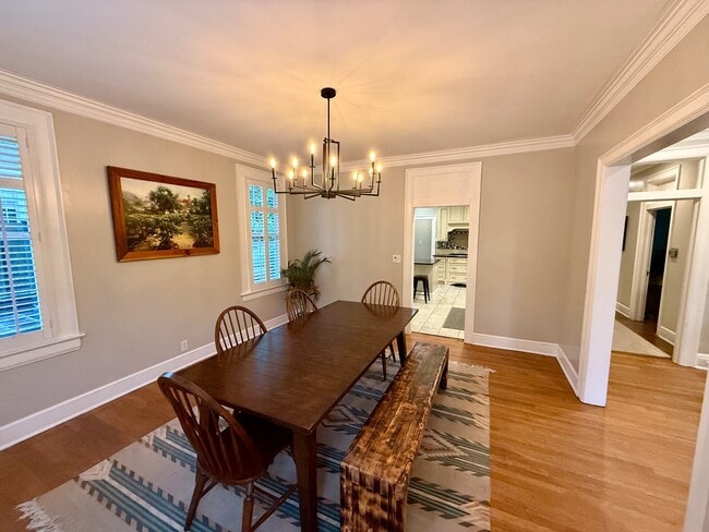 Building Photo - 1253 Magnolia Curve