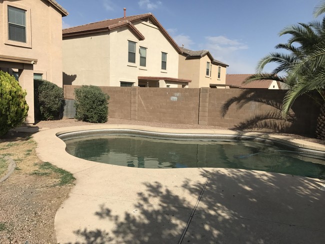 Building Photo - 29252 N Rosewood Dr