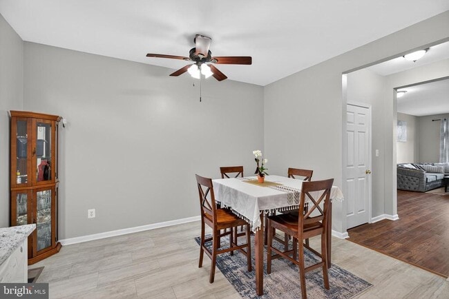 Building Photo - 25065 Riding Center Dr