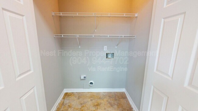 Building Photo - 1738 Chandelier Cir E