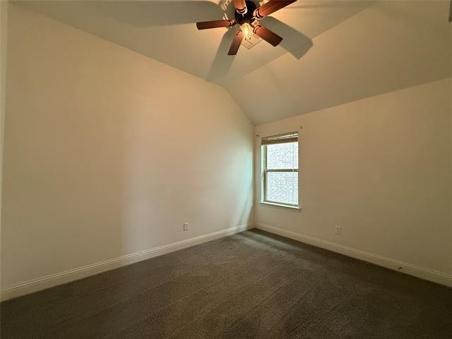 Building Photo - 2104 Hubbard Park Ln