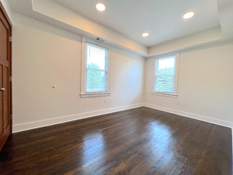 Building Photo - 2835 23rd St
