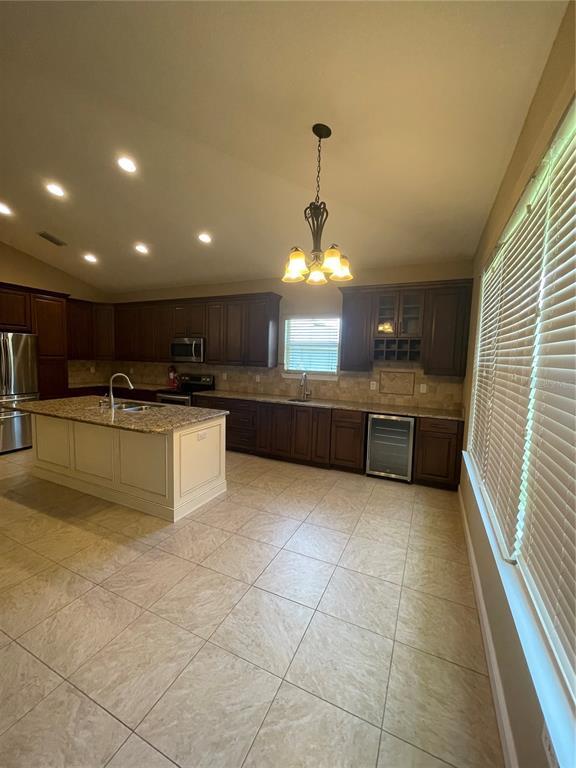 Building Photo - 11445 Dovetail Ln