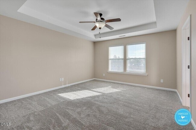 Building Photo - 831 Ember Dr