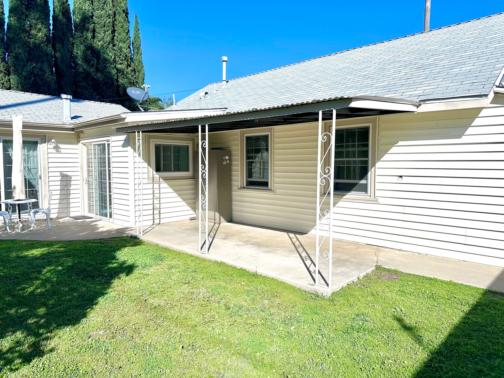 Building Photo - 7445 Orion Ave