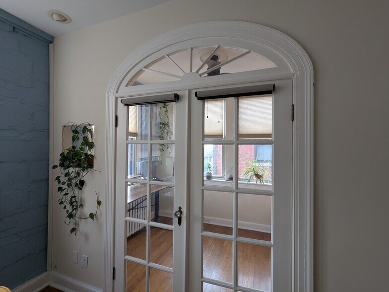 French doors to den - 4007 Connecticut Ave NW