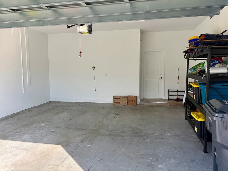 Building Photo - 1446 Tangled Orchard Trce