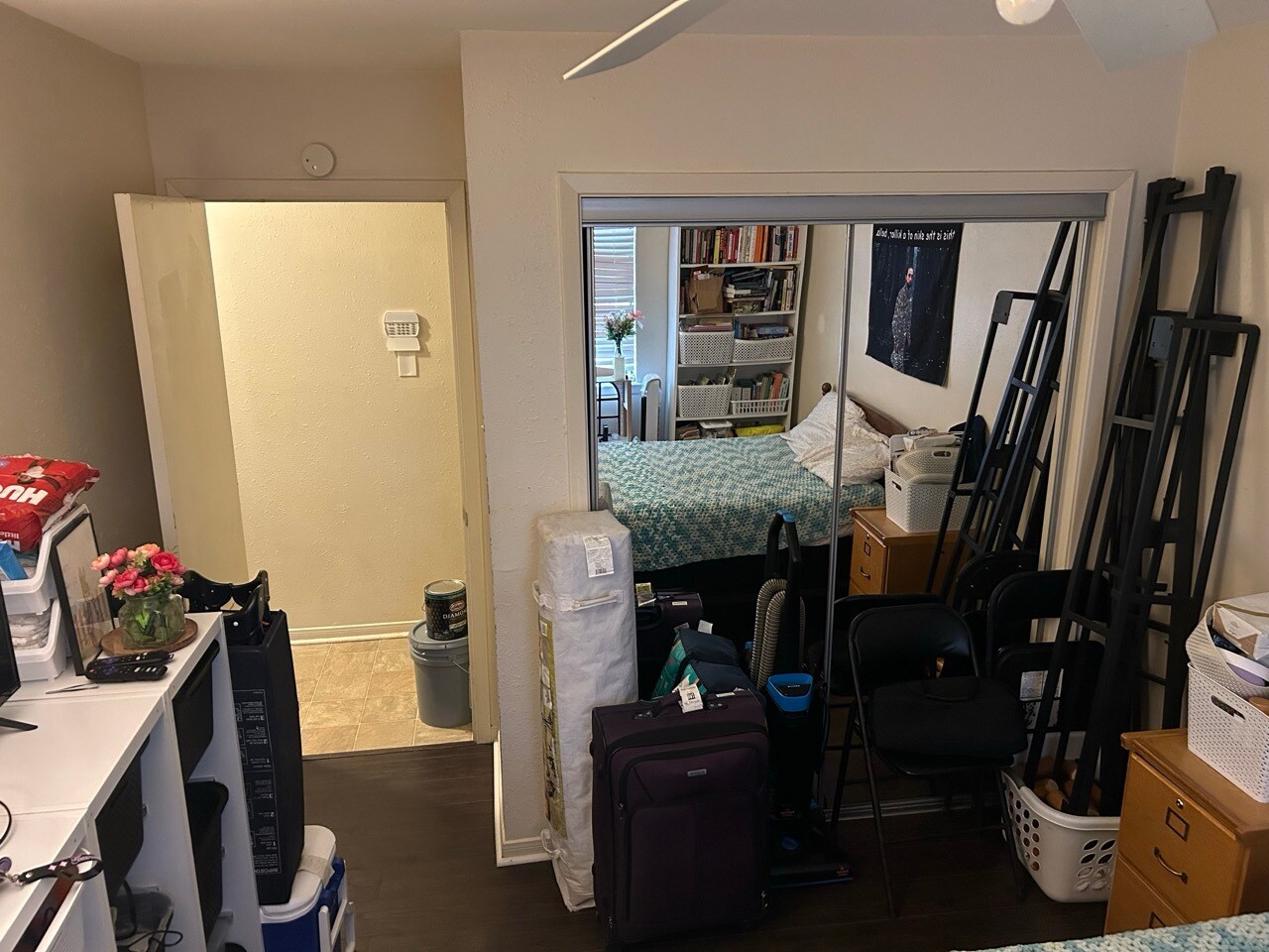 bedroom 2 - 702 Cross Timbers Dr