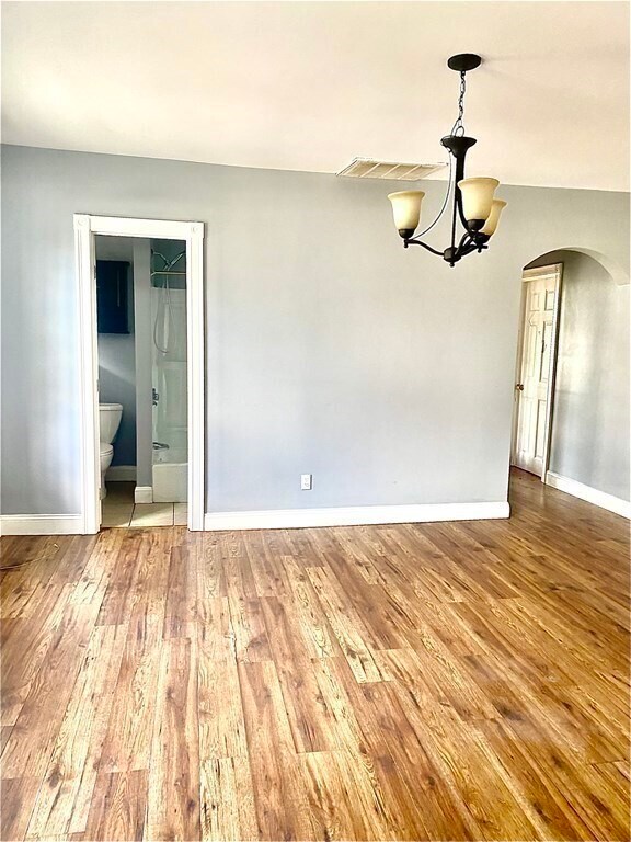 Building Photo - 21 Hart St