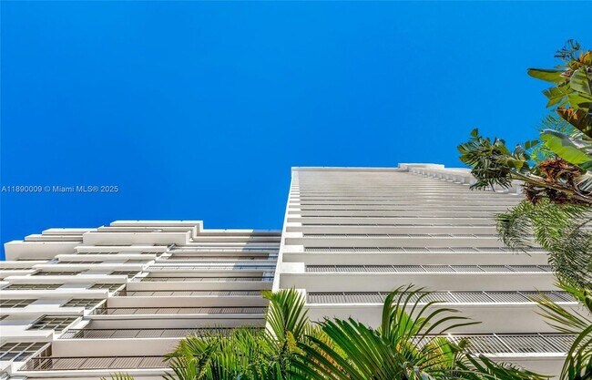 Building Photo - 4280 Galt Ocean Dr