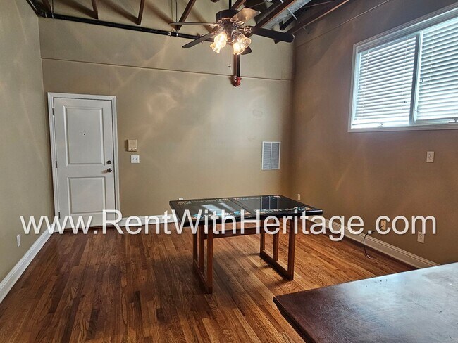 Building Photo - WOW!!.....GORGEOUS LOFT APARTMENT!!!!....DOWNTOWN VILLA RICA