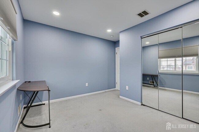 Building Photo - 51 Cherrywood Dr