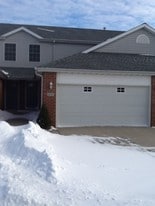 Building Photo - 833 Lowell Ave