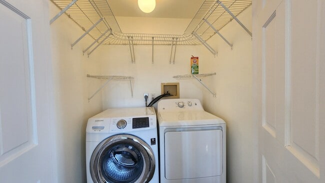 Building Photo - 5 Castlegate Ct