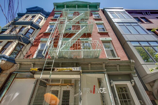 Building Photo - 80 Wayne St