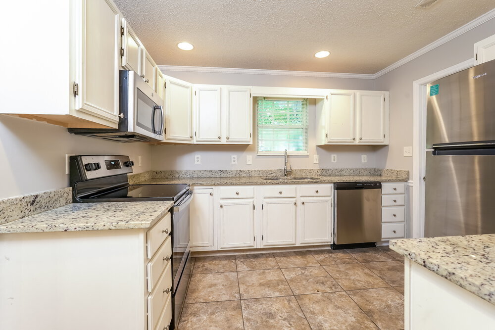 Building Photo - 2263 Briar Glen Rd