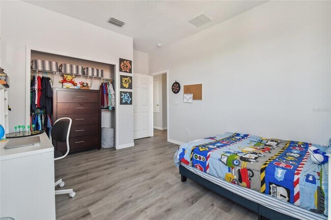 Building Photo - 18026 Java Isle Dr