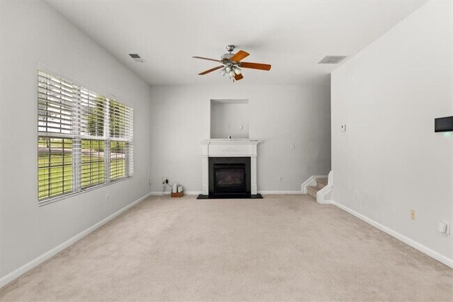 Building Photo - 7648 Cozy Ln