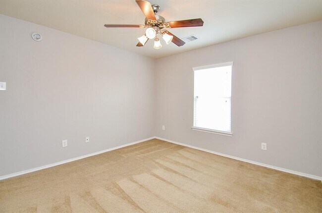 Building Photo - 25418 Lockspur Dr