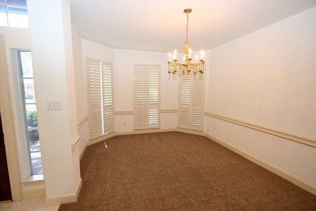 Building Photo - 6706 Prairie Dunes Dr
