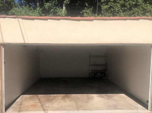 Two Car Garage - 1714 N Ogden Dr