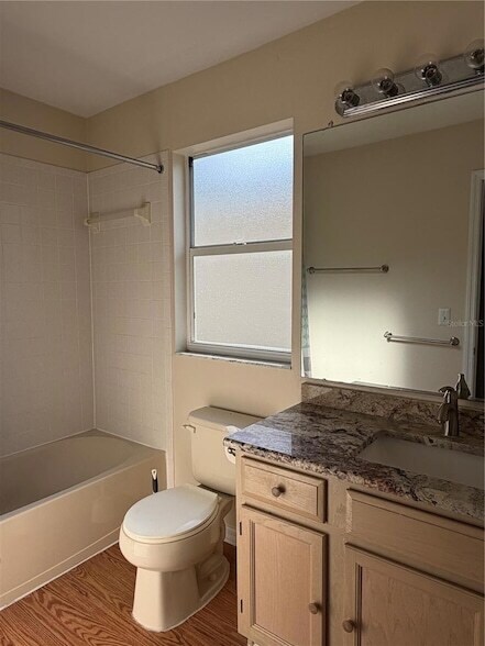 Building Photo - 758 Burlwood St