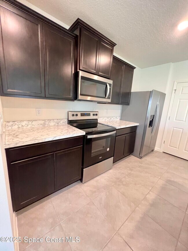 Building Photo - 4631 Talbot Blvd