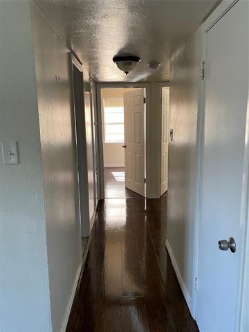 Building Photo - 2532 Jeanette Dr