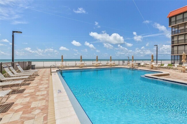 Building Photo - 17580 Gulf Blvd