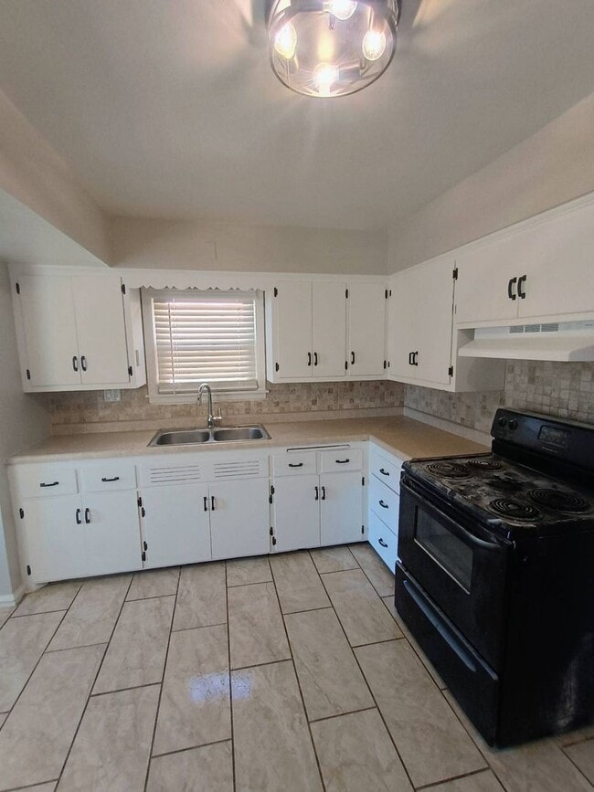 Primary Photo - Single Family Home Available