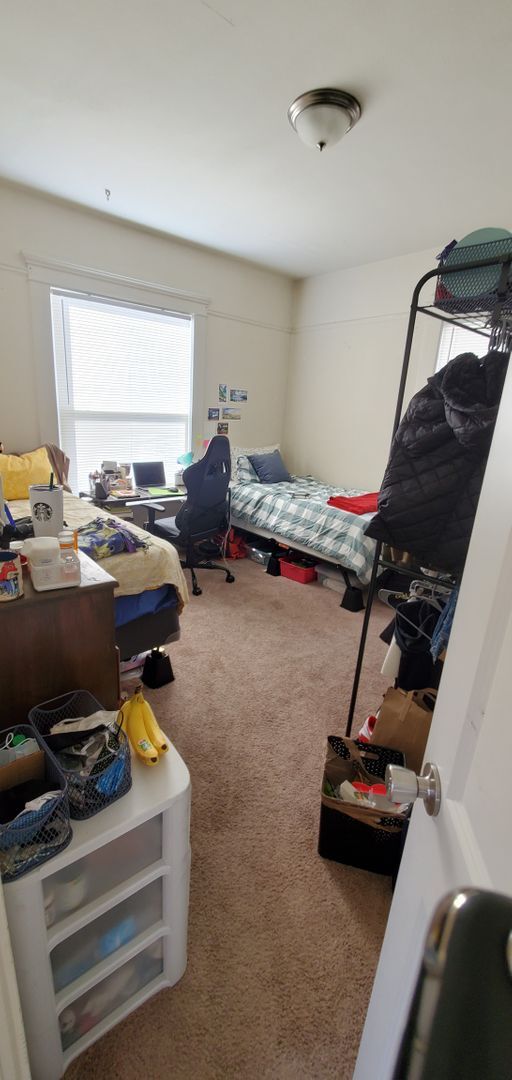 Building Photo - PRELEASING: 6 bed/2 bath House close to WWU and Downtown!