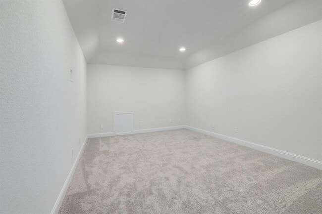 Building Photo - 2040 Base Burner Path