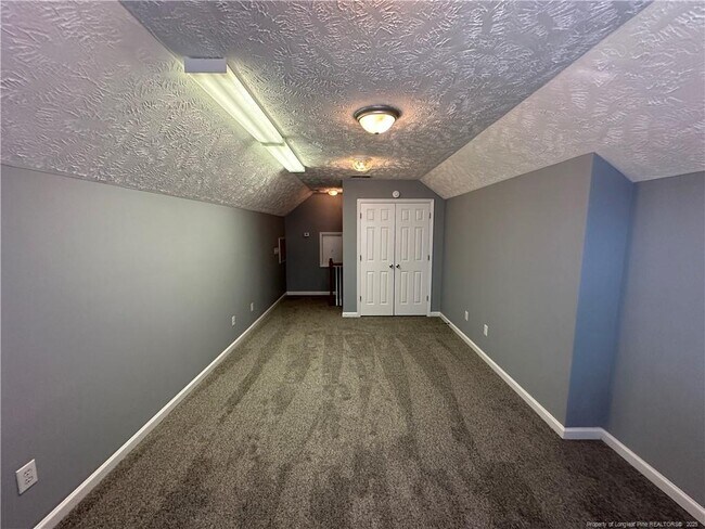 Building Photo - 3521 Harrisburg Dr
