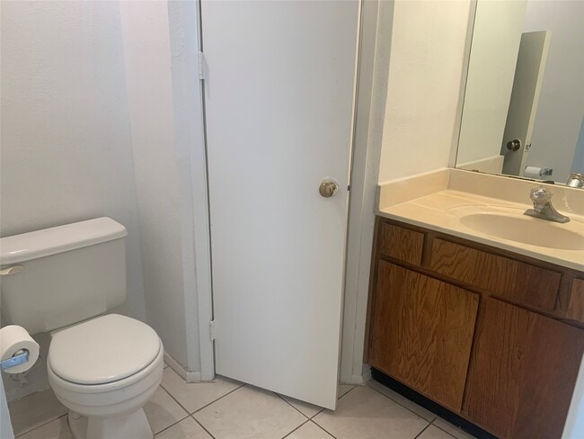 Building Photo - 2710 Grants Lake Blvd