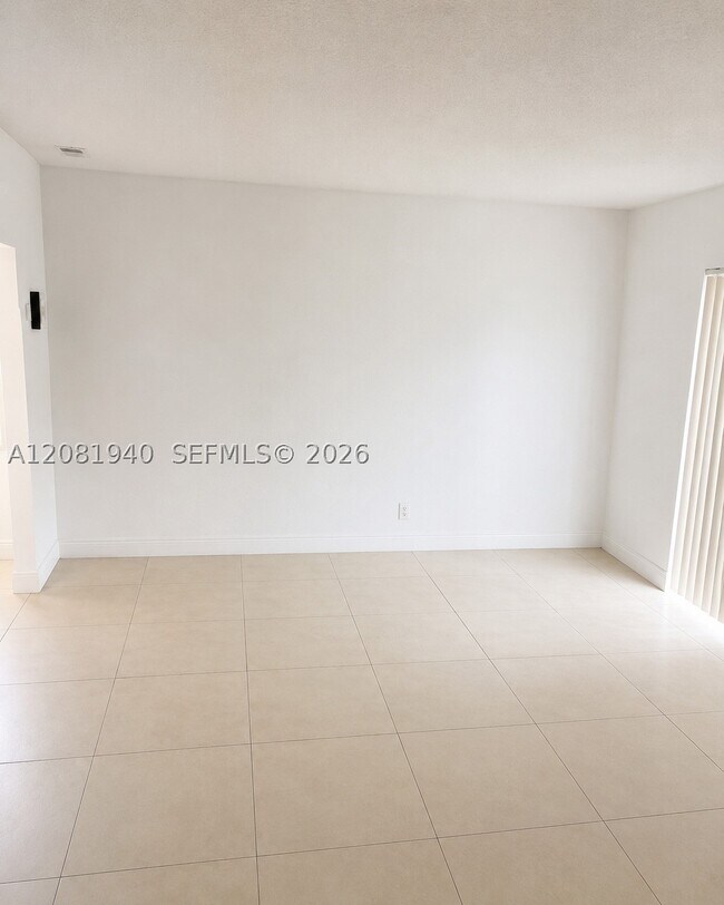 Building Photo - 17911 NW 68th Ave
