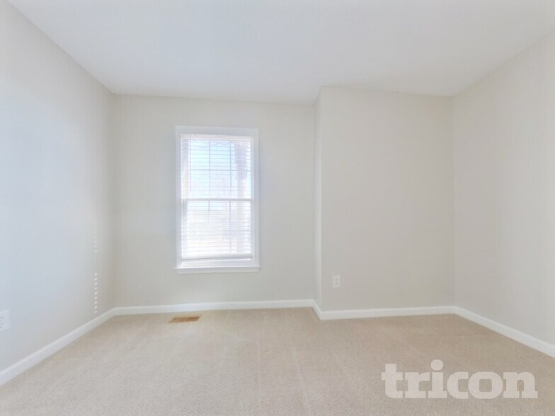 Building Photo - 27 Bramblewood Point SW