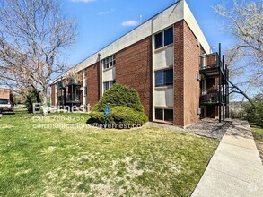 Building Photo - 5995 W Hampden Ave
