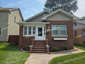 Building Photo - Newly remodeled 2 Bedroom house
