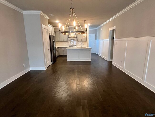 Building Photo - 440 Tillane Pk Cir