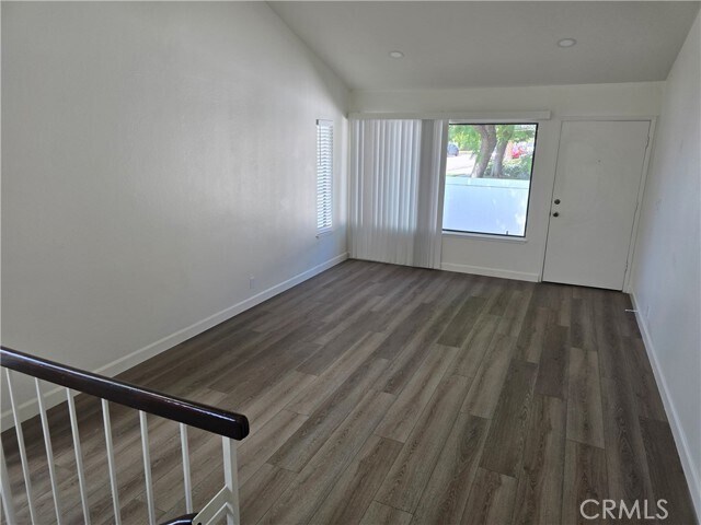 Building Photo - 2288 Loma Alta Dr