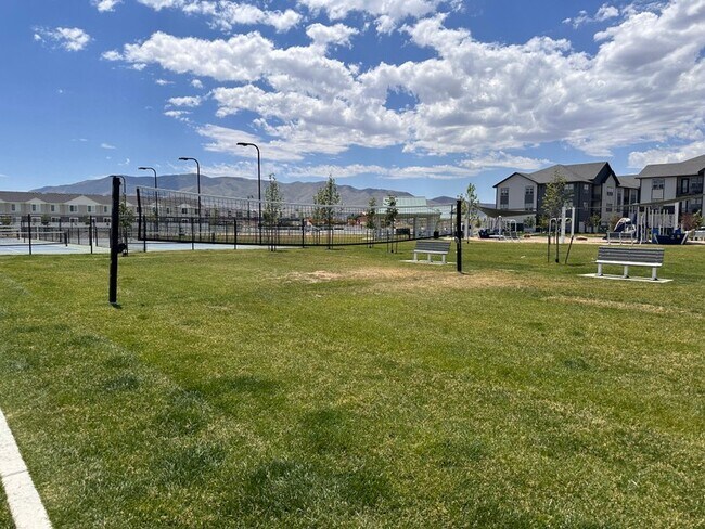 Building Photo - 907 S Sea Horse Ct