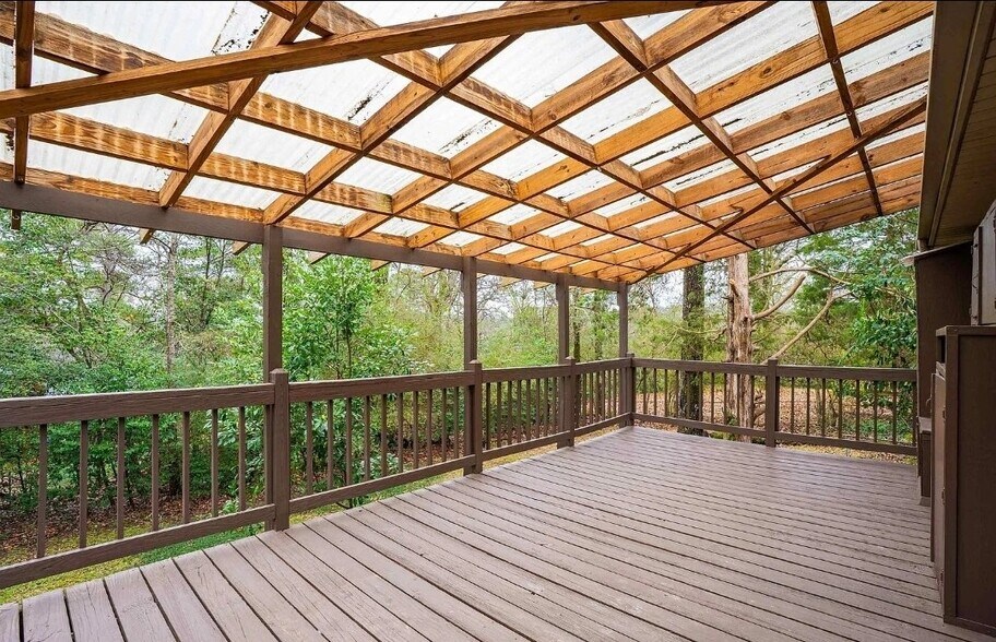 Building Photo - 1233 Frances St