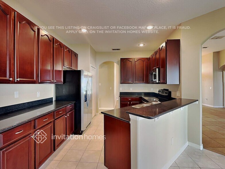 Building Photo - 2865 Sweetspire Cir