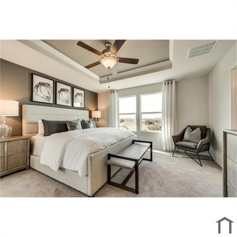 Building Photo - 1329 Rosenberg Dr