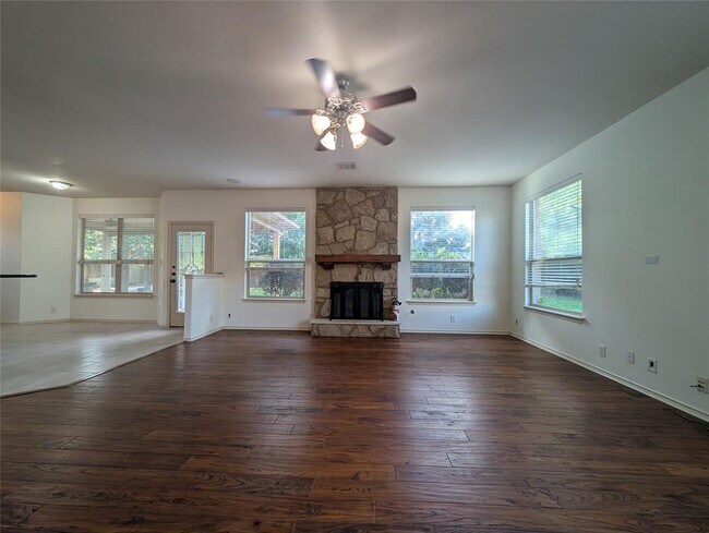 Building Photo - 1602 Westmeadow Trail